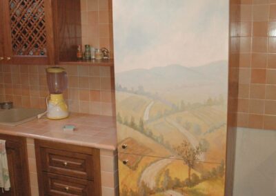 Frigo con decorazione pittorica a mano